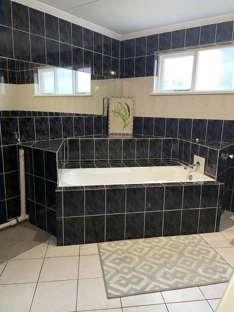 Coastwave Guest House Walvis Bay Exterior foto